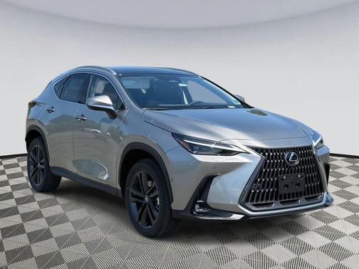 2025 Lexus NX 450h+ Luxury