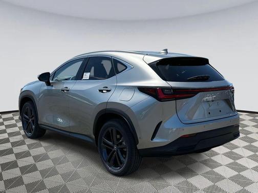 2025 Lexus NX 450h+ Luxury