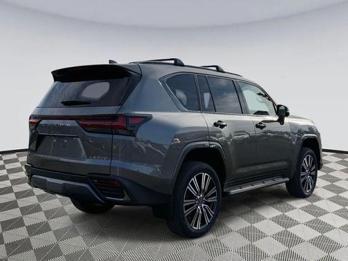 2026 Lexus LX 600 Luxury