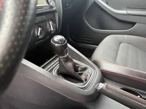 2012 Volkswagen Jetta GLI Autobahn