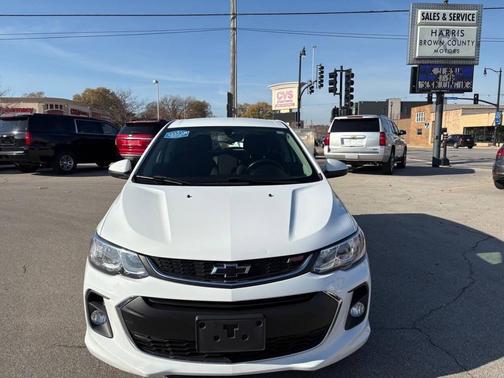 2020 Chevrolet Sonic FWD Hatchback LT 5-Door