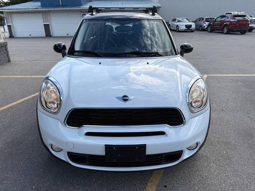 2011 MINI Cooper S Countryman Base