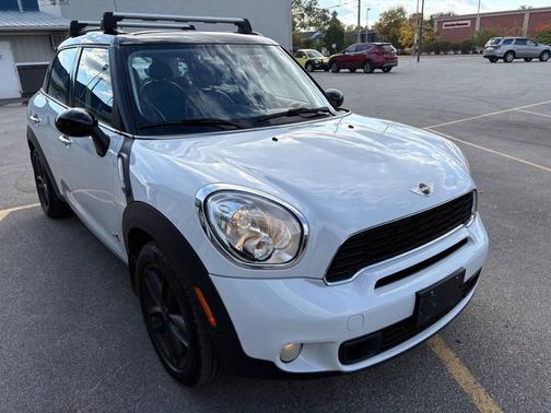 2011 MINI Cooper S Countryman Base