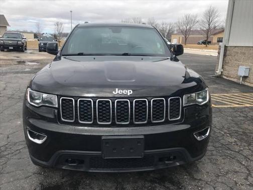 2018 Jeep Grand Cherokee Laredo E