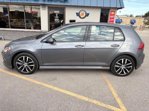 2015 Volkswagen Golf Auto TSI SE