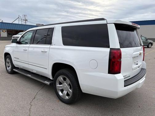 2018 Chevrolet Suburban LT