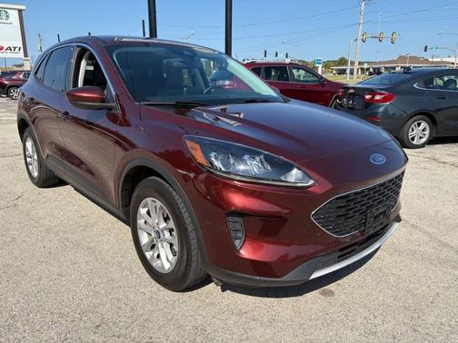 2021 Ford Escape SE