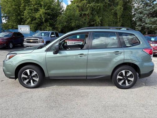 2017 Subaru Forester 2.5i