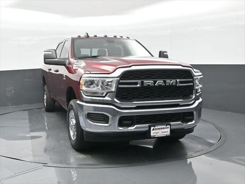 2023 RAM 2500 Tradesman Crew Cab 4x4 6'4' Box