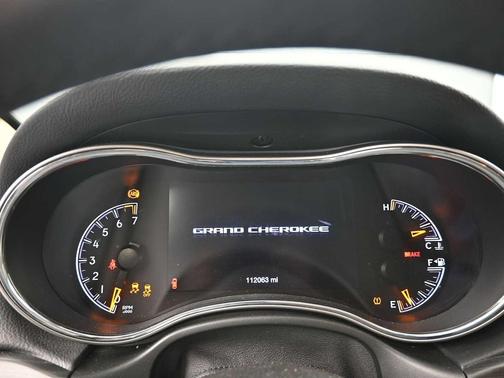 Bright White Clearcoat 2021 Jeep Grand Cherokee Limited
