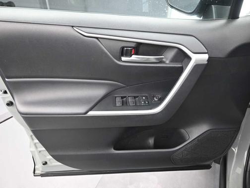Lunar Rock 2022 Toyota RAV4 Hybrid XLE