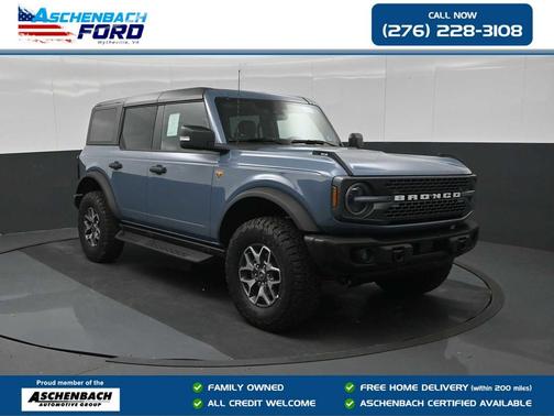Azure Gray Metallic Tri-Coat 2025 Ford Bronco Badlands