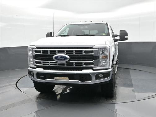 2023 Ford F-350 XLT