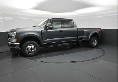 Carbonized Gray Metallic 2026 Ford F-350 XLT
