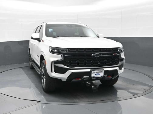 2023 Chevrolet Suburban 4WD Z71