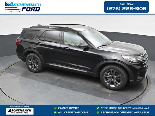 Agate Black Metallic 2025 Ford Explorer Active