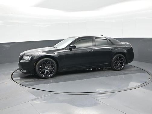 2019 Chrysler 300 S