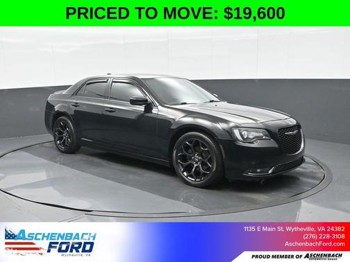 2019 Chrysler 300 S