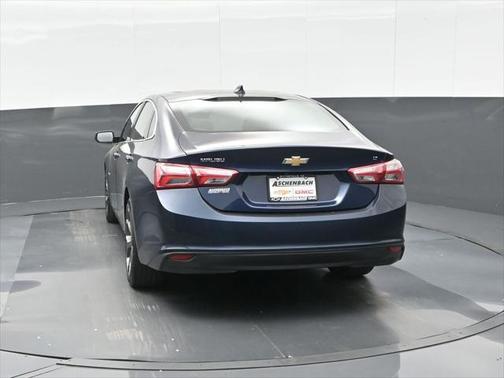2022 Chevrolet Malibu FWD LT