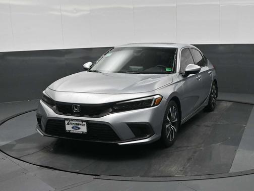 2022 Honda Civic EX-L