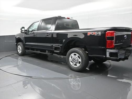 2025 Ford F-350 XLT