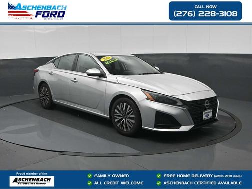 Brilliant Silver Metallic 2023 Nissan Altima 2.5 SV