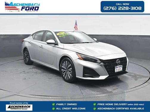 Brilliant Silver Metallic 2023 Nissan Altima 2.5 SV