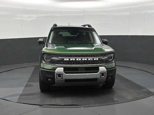 Eruption Green Metallic 2025 Ford Bronco Sport Badlands