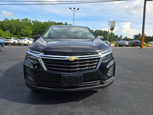 2023 Chevrolet Equinox LS
