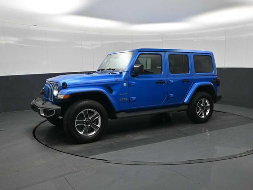 2023 Jeep Wrangler 4-Door Sahara 4x4