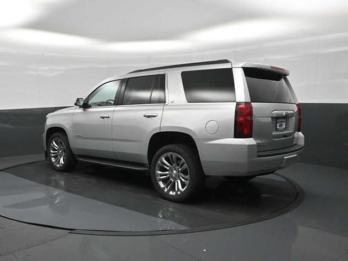 Silver Ice Metallic 2019 Chevrolet Tahoe LT