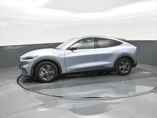 2022 Ford Mustang Mach-E Select