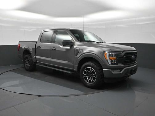 Lead Foot 2021 Ford F-150 XLT