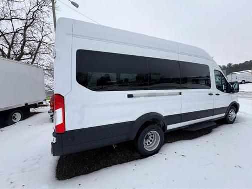 2026 Ford Transit-350 XL