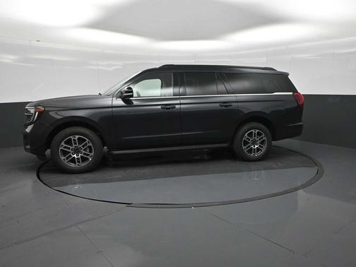 Dark Matter Gray Metallic 2026 Ford Expedition Max Active 4x4
