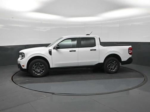 Oxford White 2026 Ford Maverick XLT