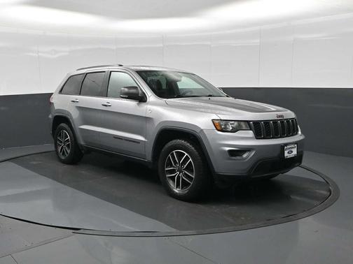 2020 Jeep Grand Cherokee Trailhawk