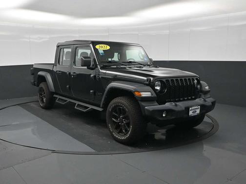 Black Clearcoat 2022 Jeep Gladiator Sport