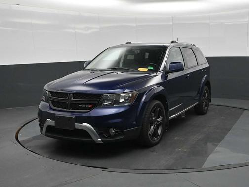 Contusion Blue Pearlcoat 2020 Dodge Journey Crossroad