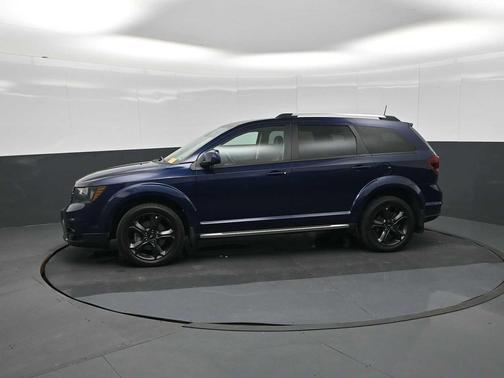 Contusion Blue Pearlcoat 2020 Dodge Journey Crossroad