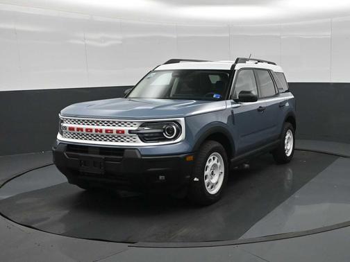 Azure Gray Metallic Tri-Coat 2026 Ford Bronco Sport Heritage