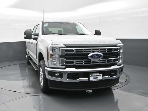 2026 Ford F-350 XLT