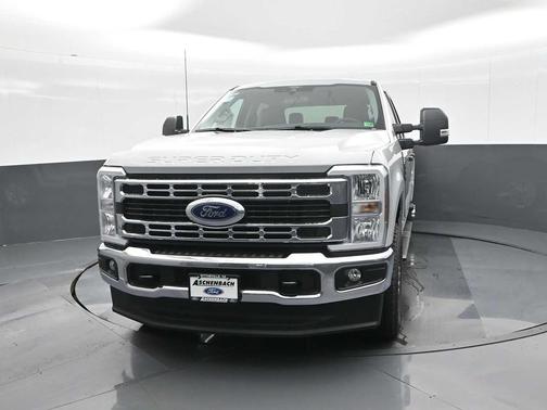 2026 Ford F-350 XLT