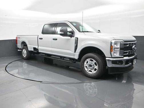 2026 Ford F-350 XLT