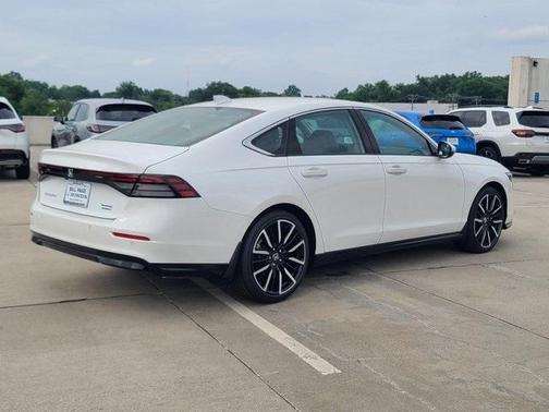 2025 Honda Accord Hybrid Touring