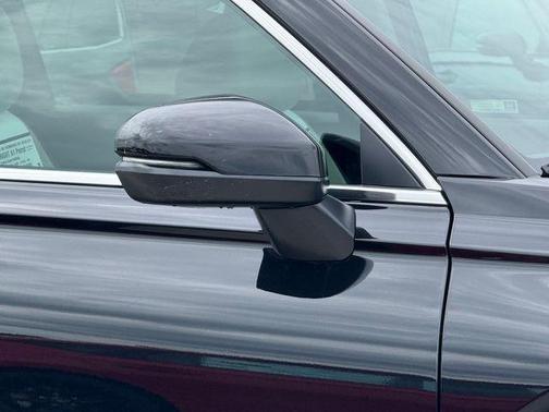 Crystal Black Pearl 2026 Honda CR-V EX