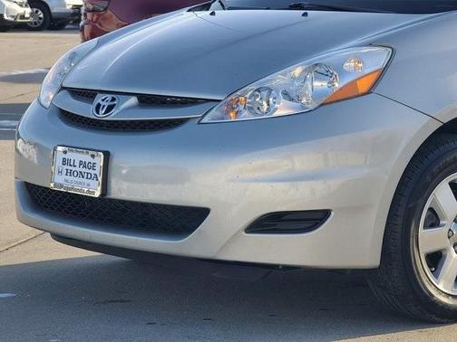 2010 Toyota Sienna CE