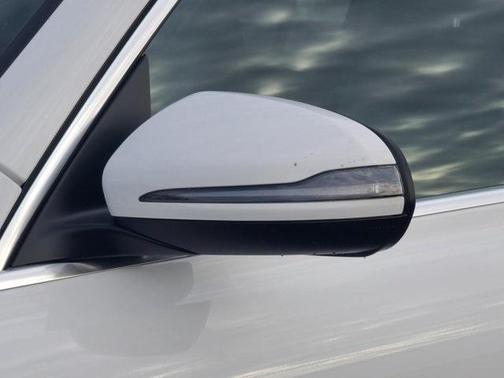 2022 Mercedes-Benz GLB 250 Base 4MATIC