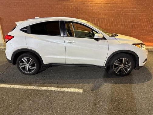 2021 Honda HR-V EX-L