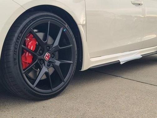 2025 Honda Civic Type R Base